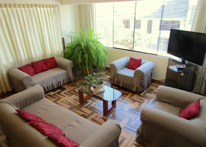 Full Apartahotel *